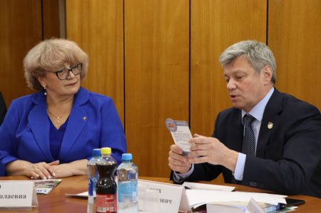 Опыт, закалённый годами.